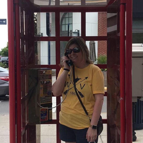 Meet your Posher, Amy - Picture 1 of 1